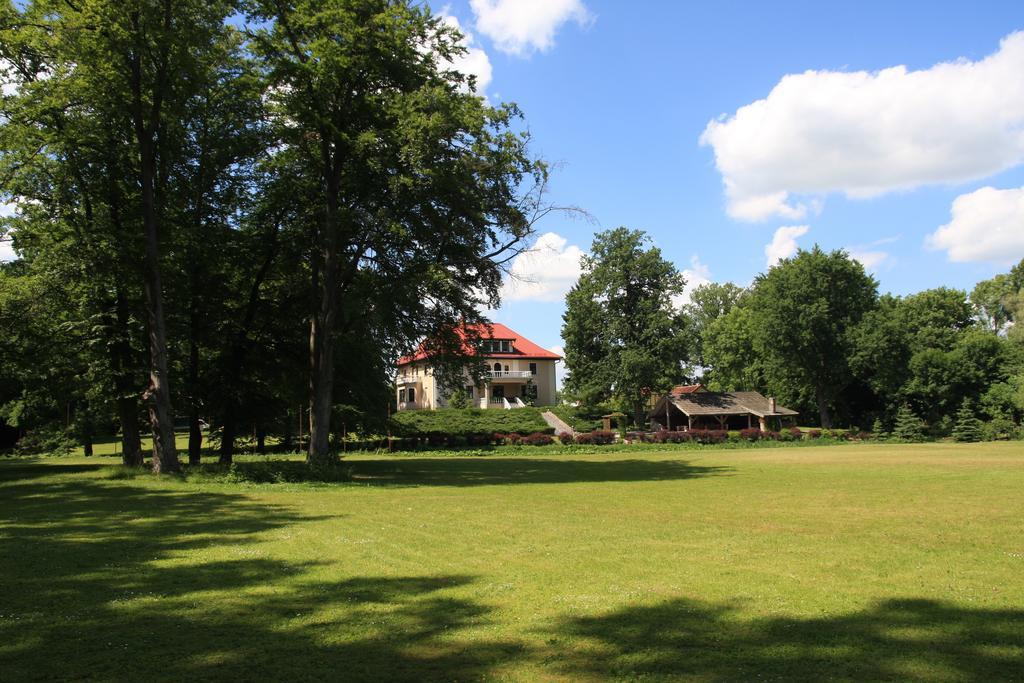 Bądki波佐尔缇帕拉可旅馆公寓式酒店 外观 照片