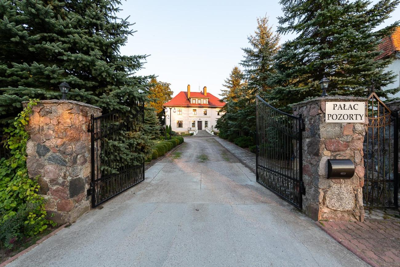Bądki波佐尔缇帕拉可旅馆公寓式酒店 外观 照片